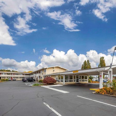 Rodeway Inn Albany Exterior foto