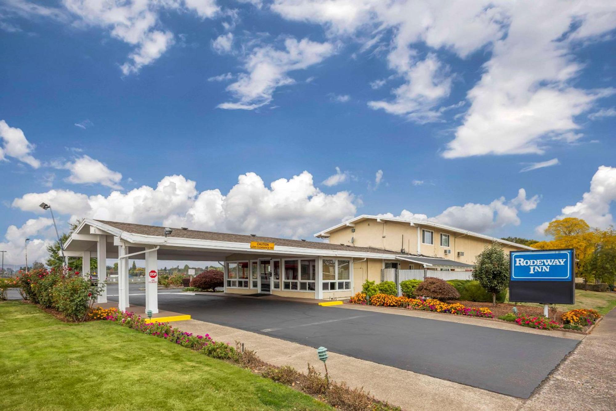 Rodeway Inn Albany Exterior foto