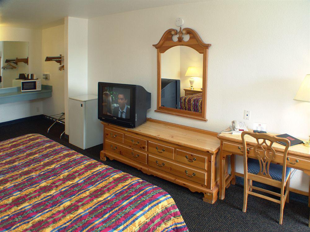 Rodeway Inn Albany Exterior foto